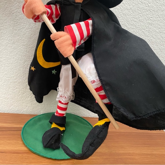 Vintage 1994 ANNALEE Doll Witch with Broom 20” Halloween Doll - Picture 4 of 15